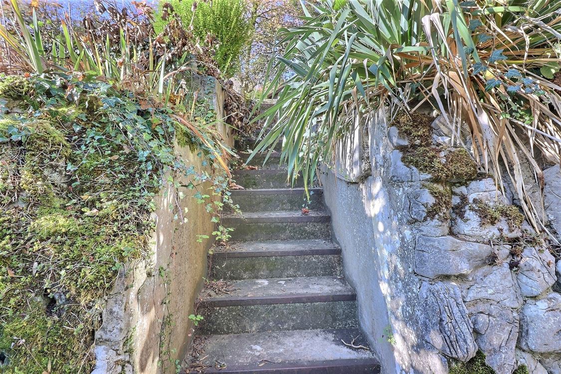 Villa/maison/ferme à WÉPION (4 chambres)