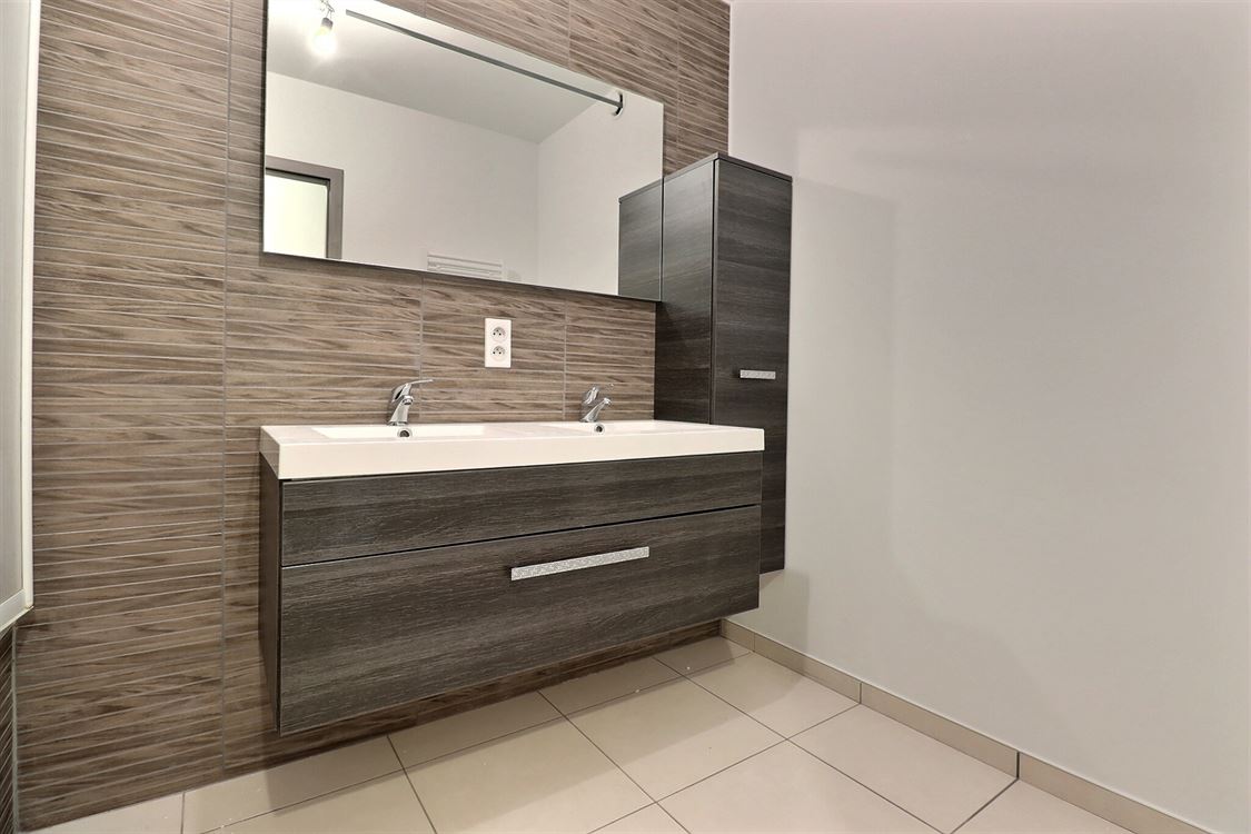 Appartement à Erpent (2 chambres)