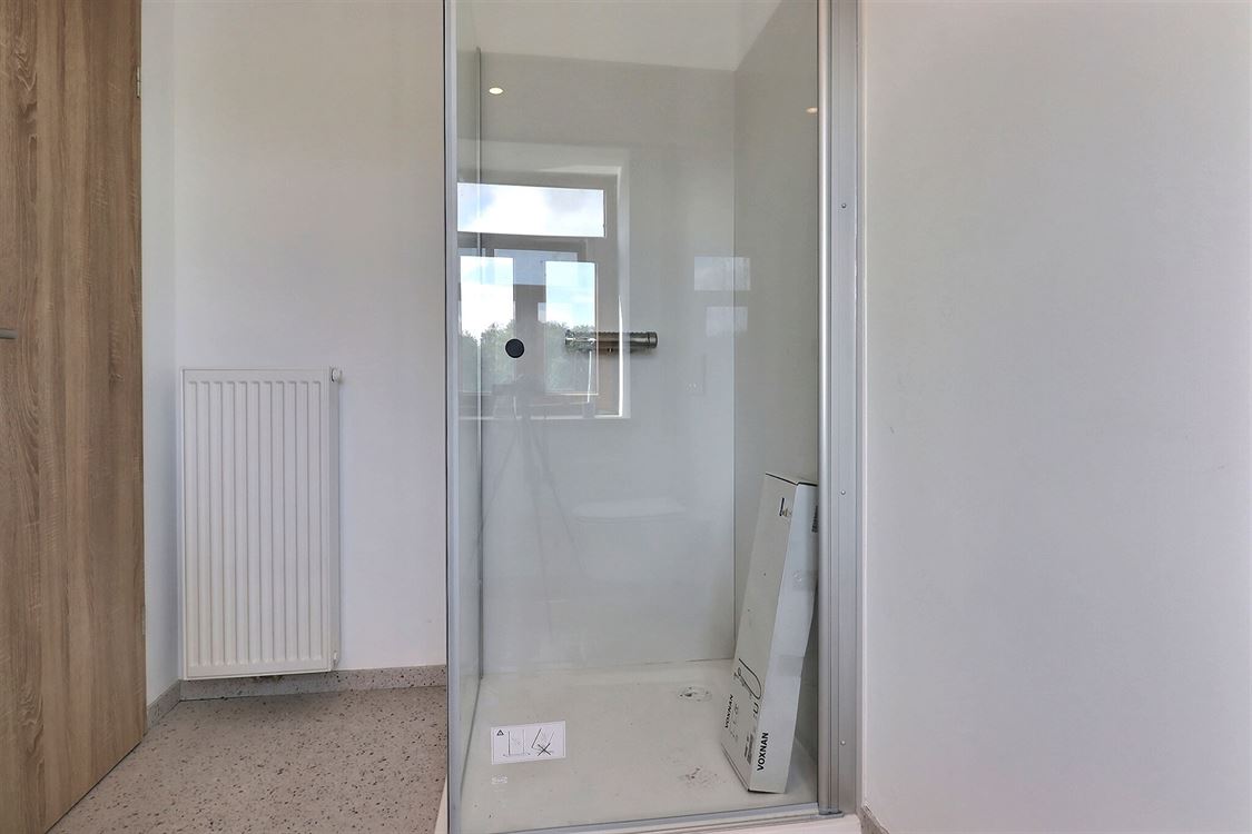 Villa/maison/ferme à Denée (3 chambres)