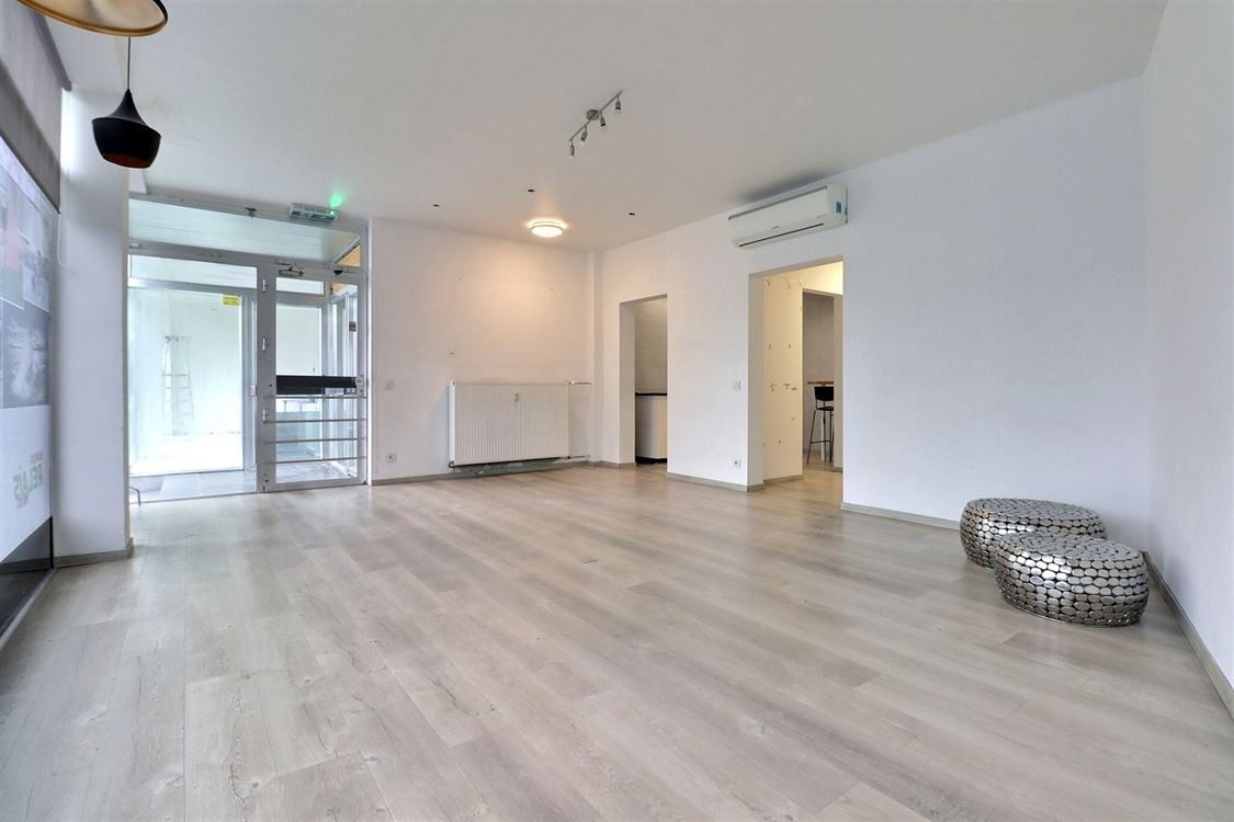 Local commercial à NAMUR (0 chambre)