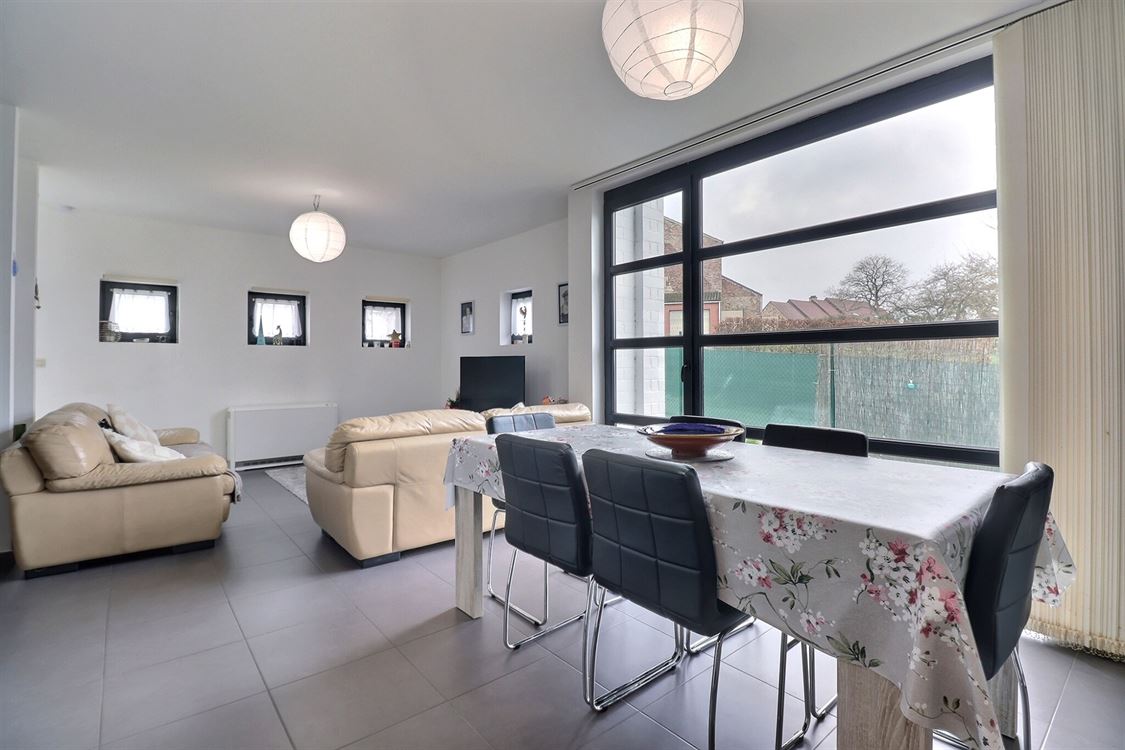 Immeuble de rapport à VITRIVAL (9 chambres)