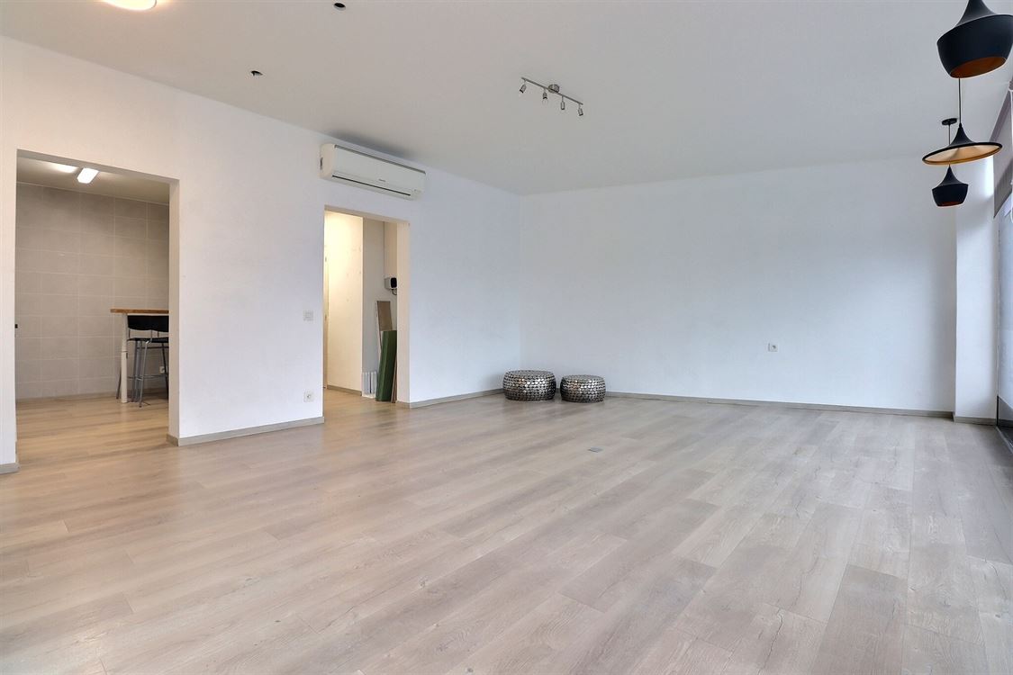 Local commercial à NAMUR (0 chambre)
