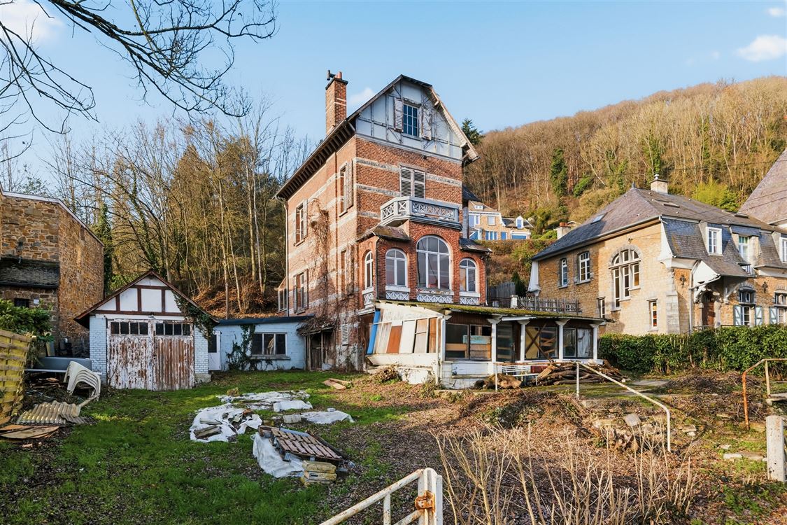 Villa/maison/ferme à Profondeville (4 chambres)