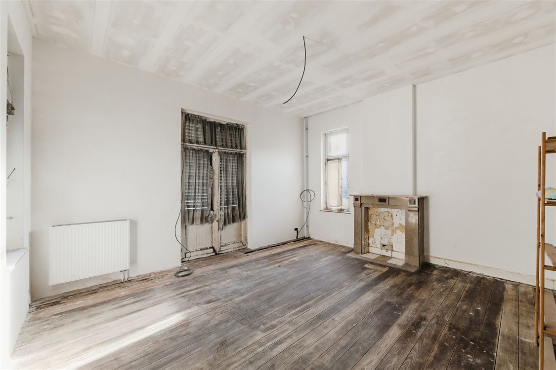 Villa/maison/ferme à Profondeville (4 chambres)