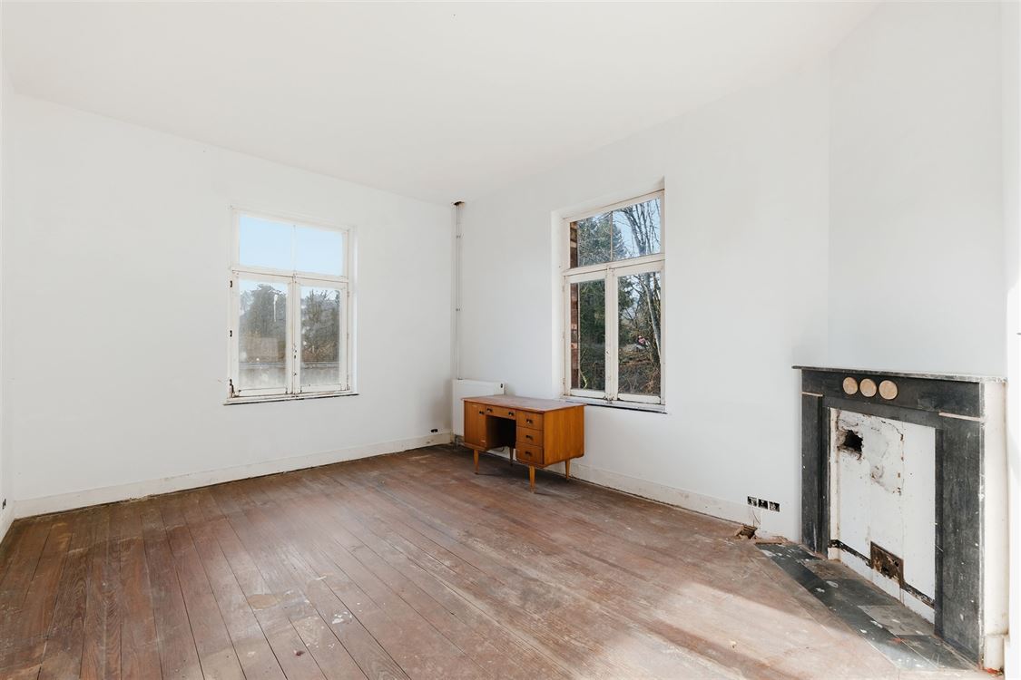 Villa/maison/ferme à Profondeville (4 chambres)