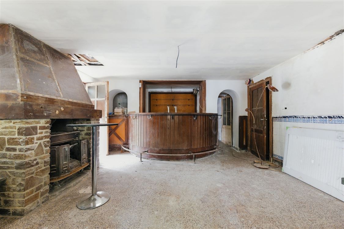 Villa/maison/ferme à Profondeville (4 chambres)