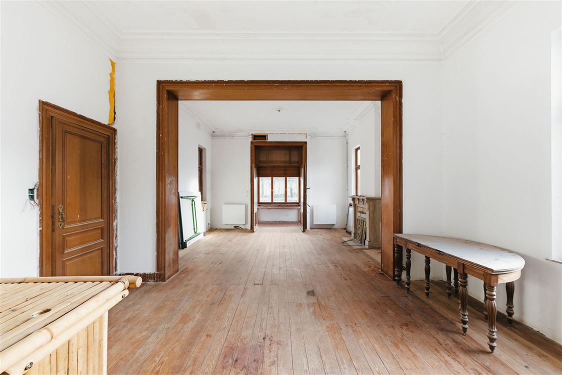 Villa/maison/ferme à Profondeville (4 chambres)