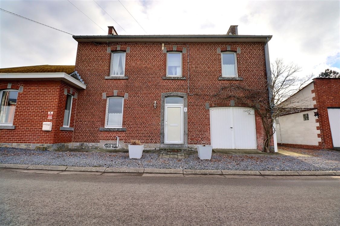 Villa/maison/ferme à Waret-L'évêque (3 chambres)