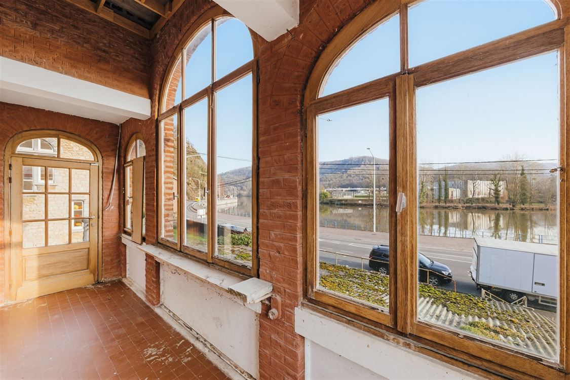 Villa/maison/ferme à Profondeville (4 chambres)