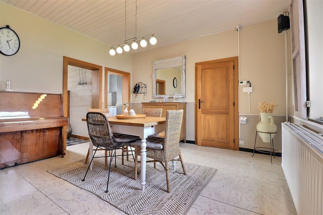 Villa/maison/ferme à Waret-L'évêque (3 chambres)