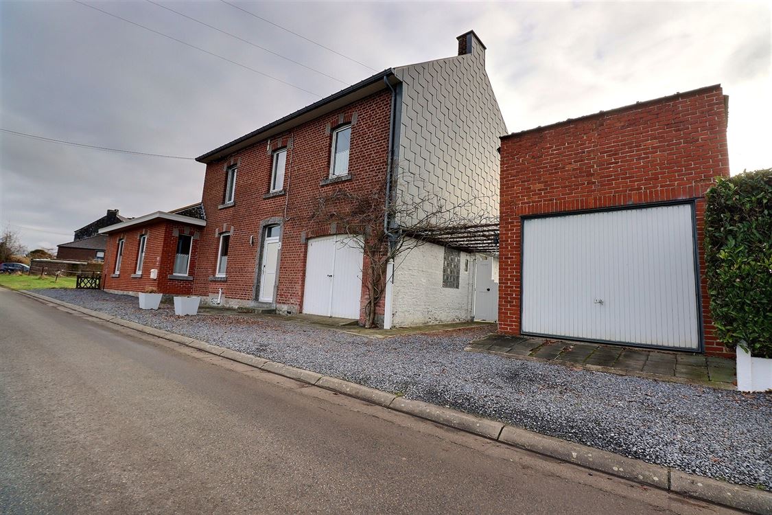 Villa/maison/ferme à Waret-L'évêque (3 chambres)