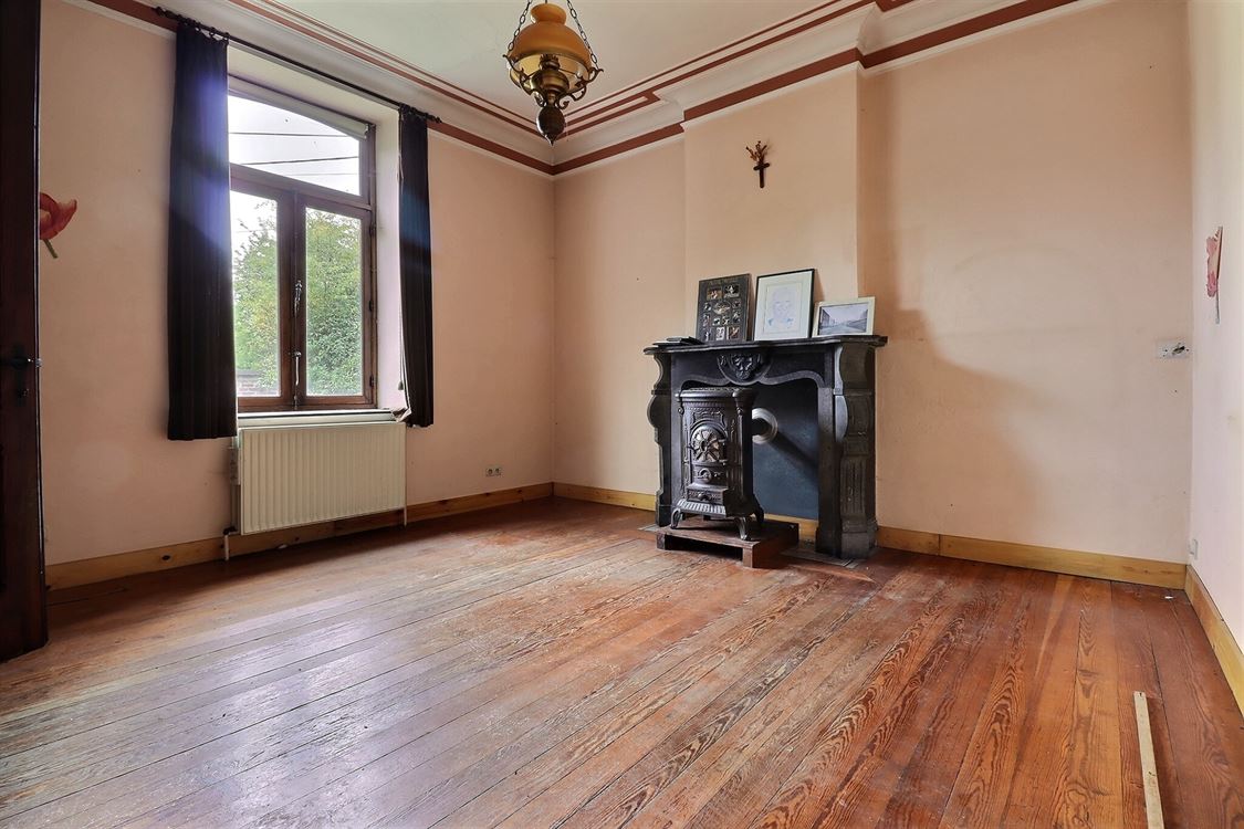 Villa/maison/ferme à SPY (3 chambres)