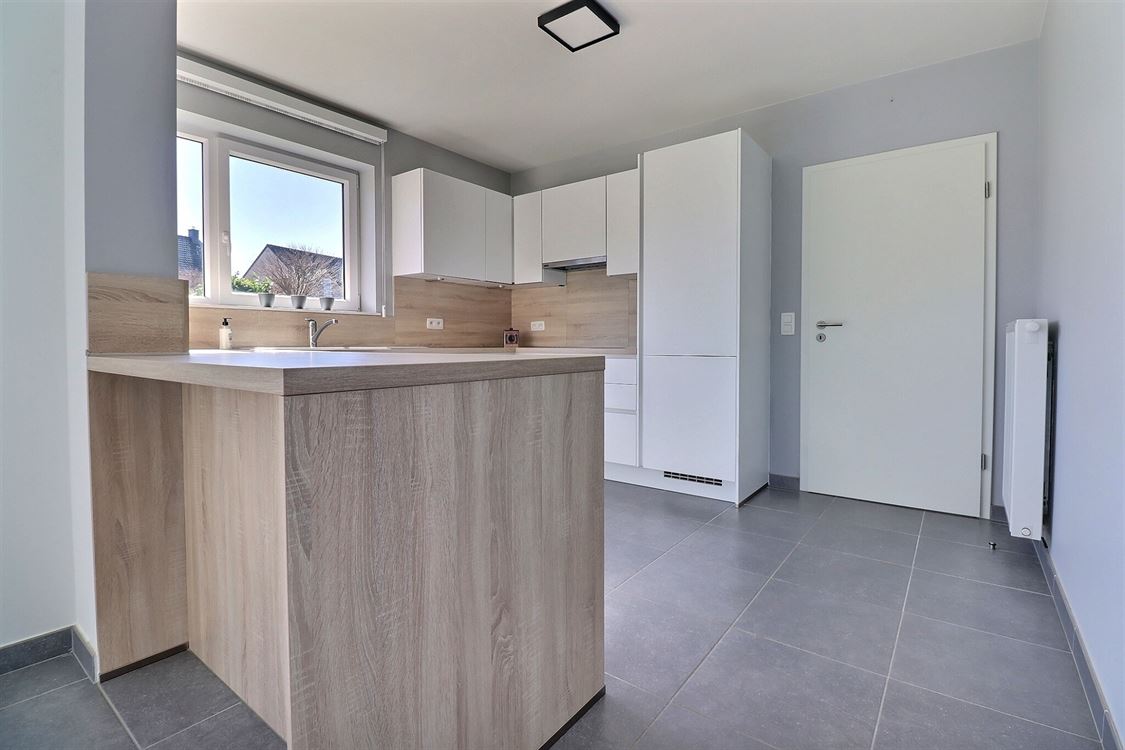 Villa/maison/ferme à ERPENT (3 chambres)