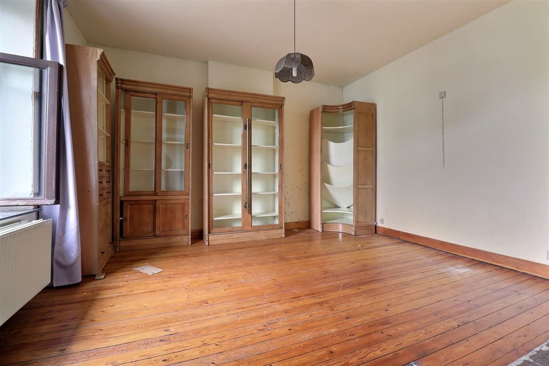 Villa/maison/ferme à SPY (3 chambres)