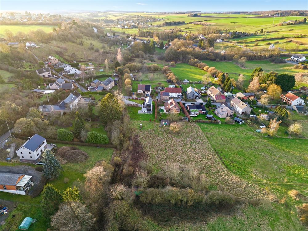 Villa/maison/ferme à Lesve (3 chambres)