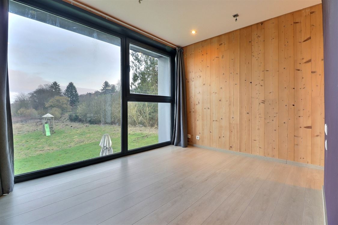 Villa/maison/ferme à Lesve (3 chambres)