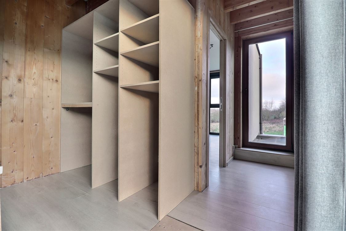 Villa/maison/ferme à Lesve (3 chambres)