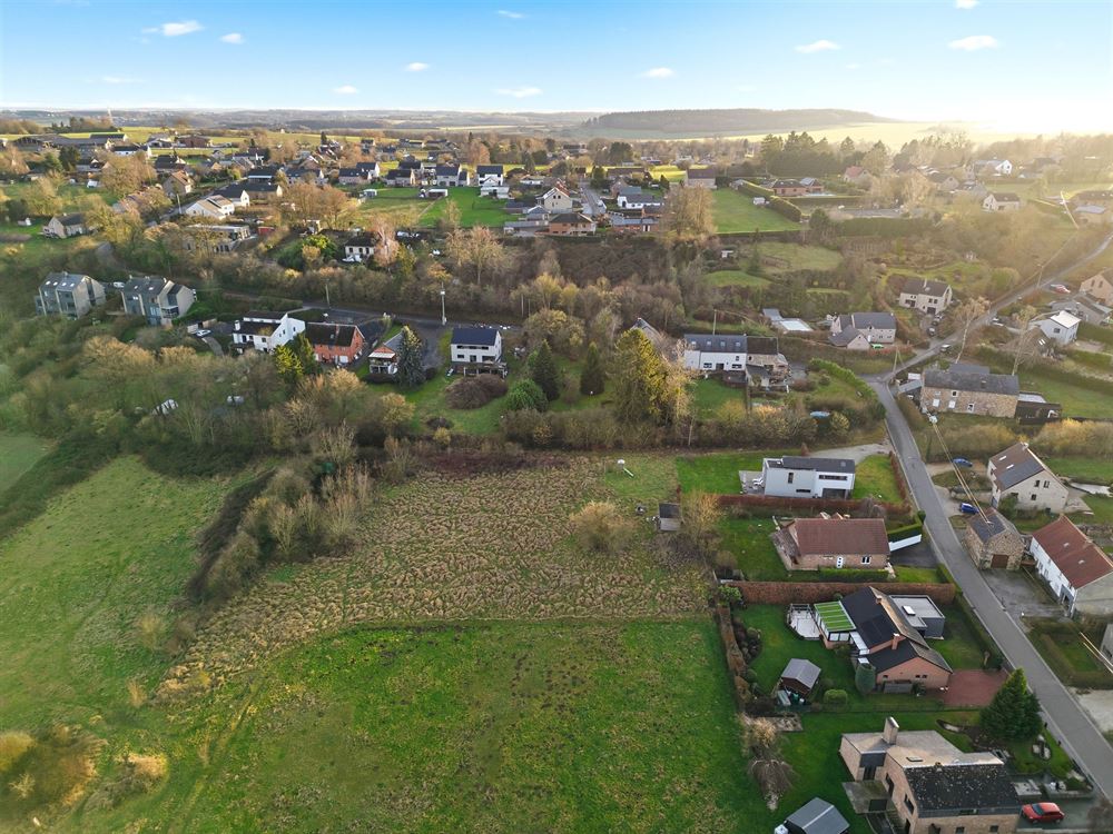 Villa/maison/ferme à Lesve (3 chambres)