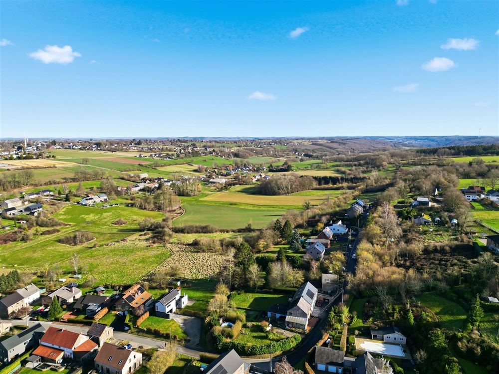 Villa/maison/ferme à Lesve (3 chambres)