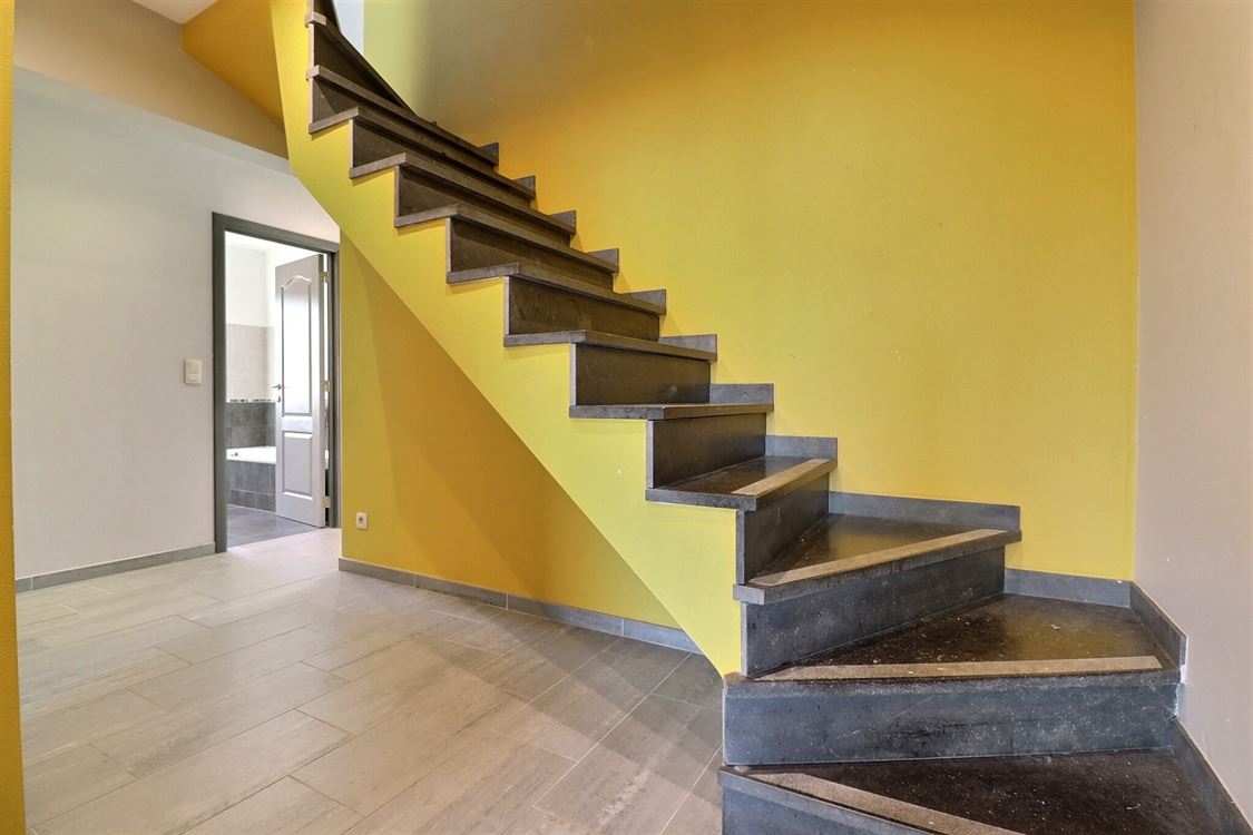 Appartement à PROFONDEVILLE (3 chambres)