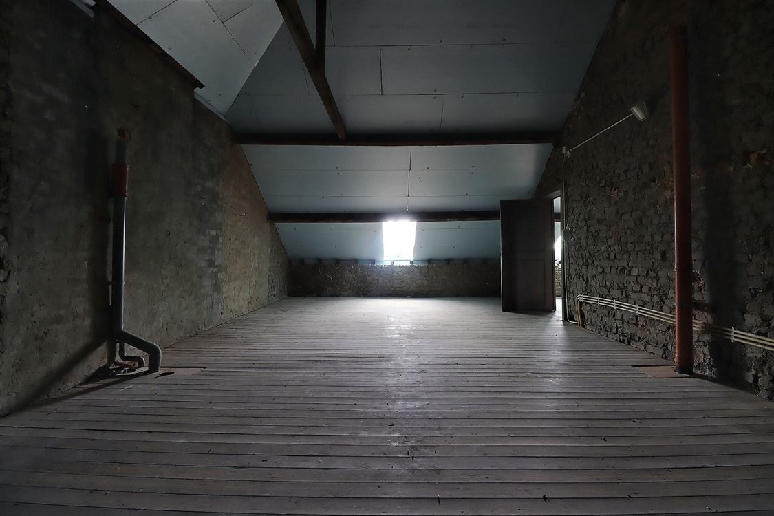 Villa/maison/ferme à SPY (3 chambres)