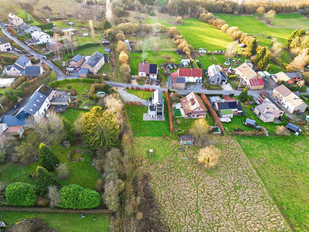 Villa/maison/ferme à Lesve (3 chambres)