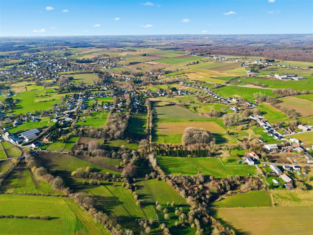 Villa/maison/ferme à Lesve (3 chambres)
