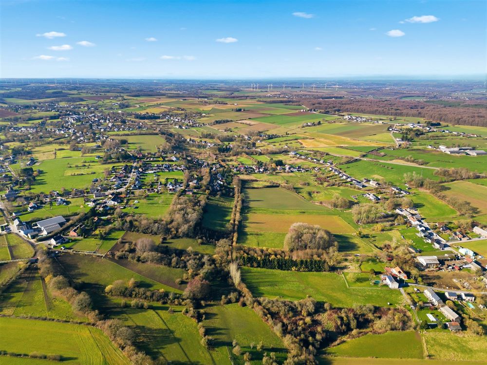 Villa/maison/ferme à Lesve (3 chambres)