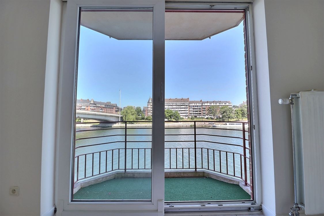 Appartement à JAMBES (2 chambres)