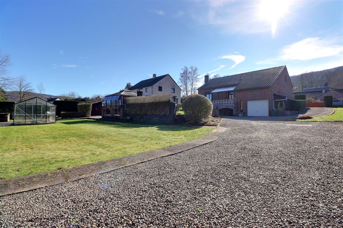 Villa/maison/ferme à Profondeville (2 chambres)