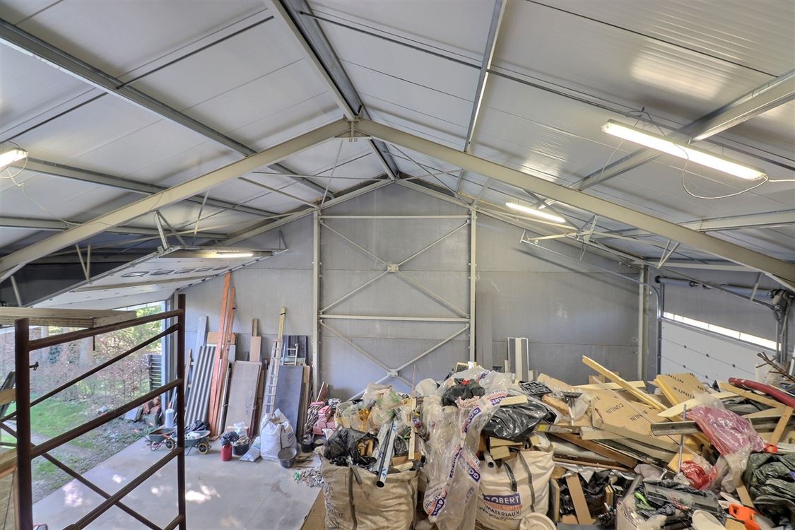 Immeuble de rapport à MARCHOVELETTE (0 chambre)