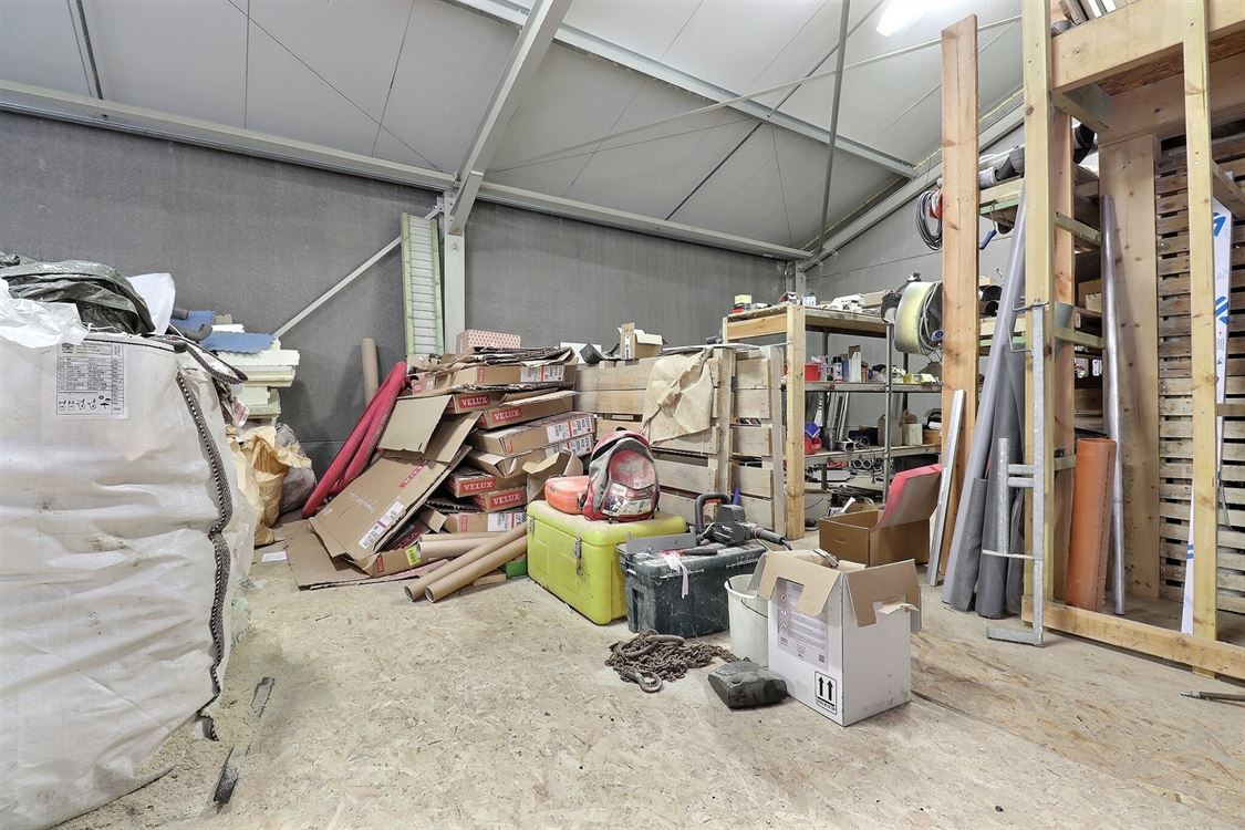 Immeuble de rapport à MARCHOVELETTE (0 chambre)