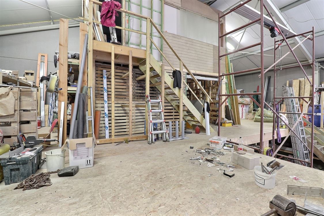 Immeuble de rapport à MARCHOVELETTE (0 chambre)