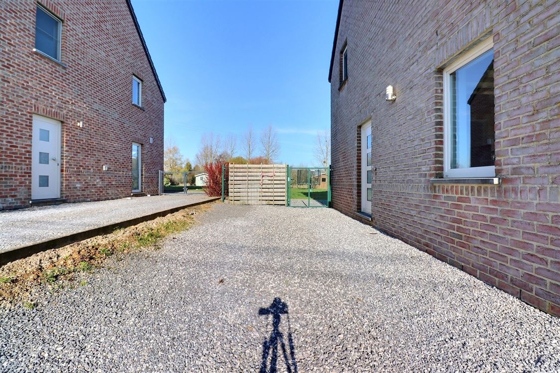 Villa/maison/ferme à Bois-De-Villers (3 chambres)