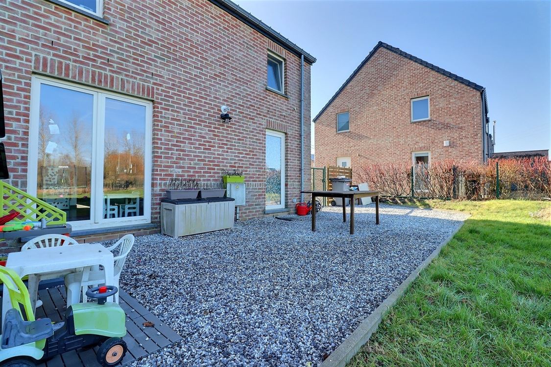 Villa/maison/ferme à Bois-De-Villers (3 chambres)