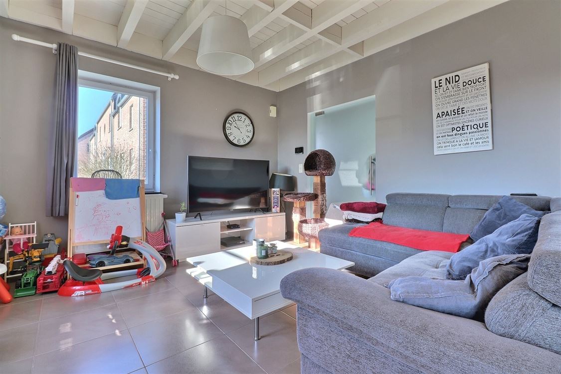 Villa/maison/ferme à Bois-De-Villers (3 chambres)