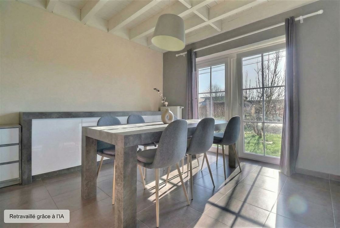 Villa/maison/ferme à Bois-De-Villers (3 chambres)