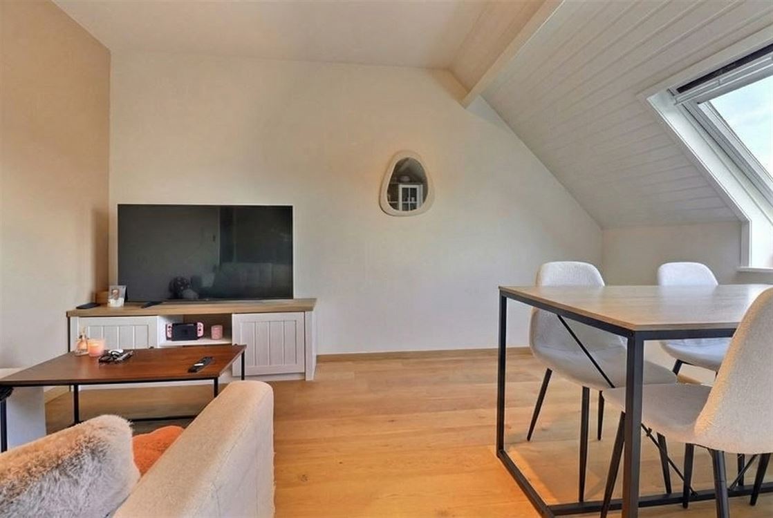 Appartement à JAMBES (1 chambre)