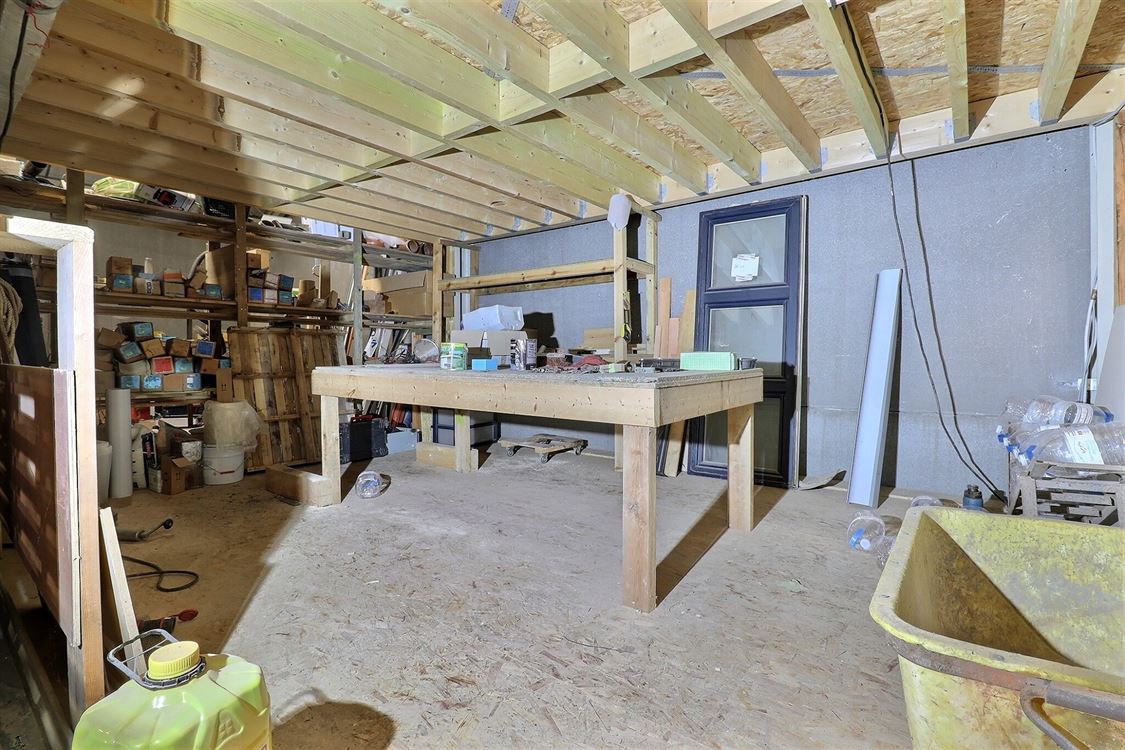 Immeuble de rapport à MARCHOVELETTE (0 chambre)