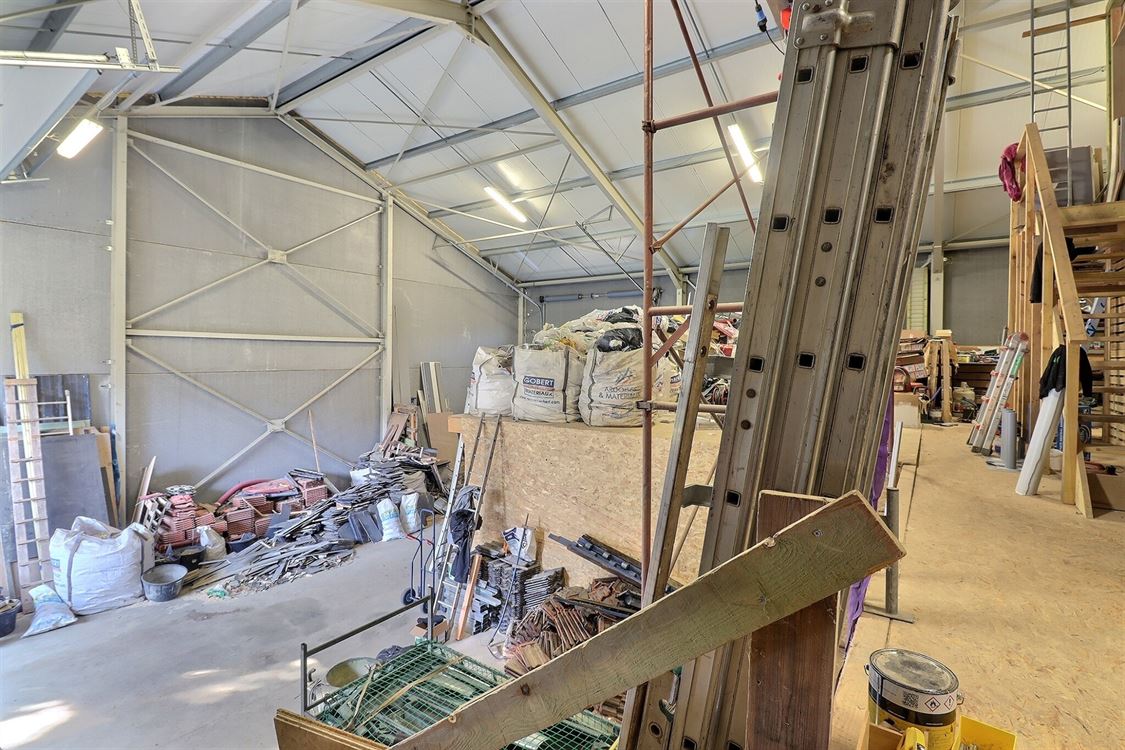 Immeuble de rapport à MARCHOVELETTE (0 chambre)