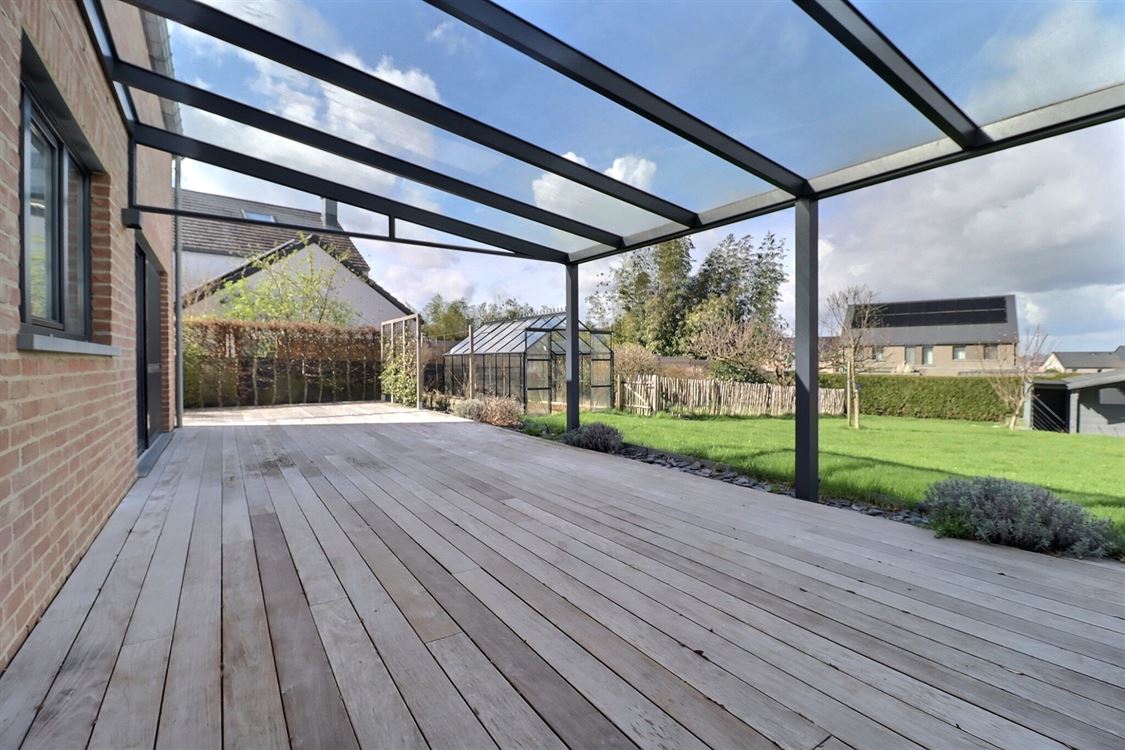 Villa/maison/ferme à ERPENT (3 chambres)