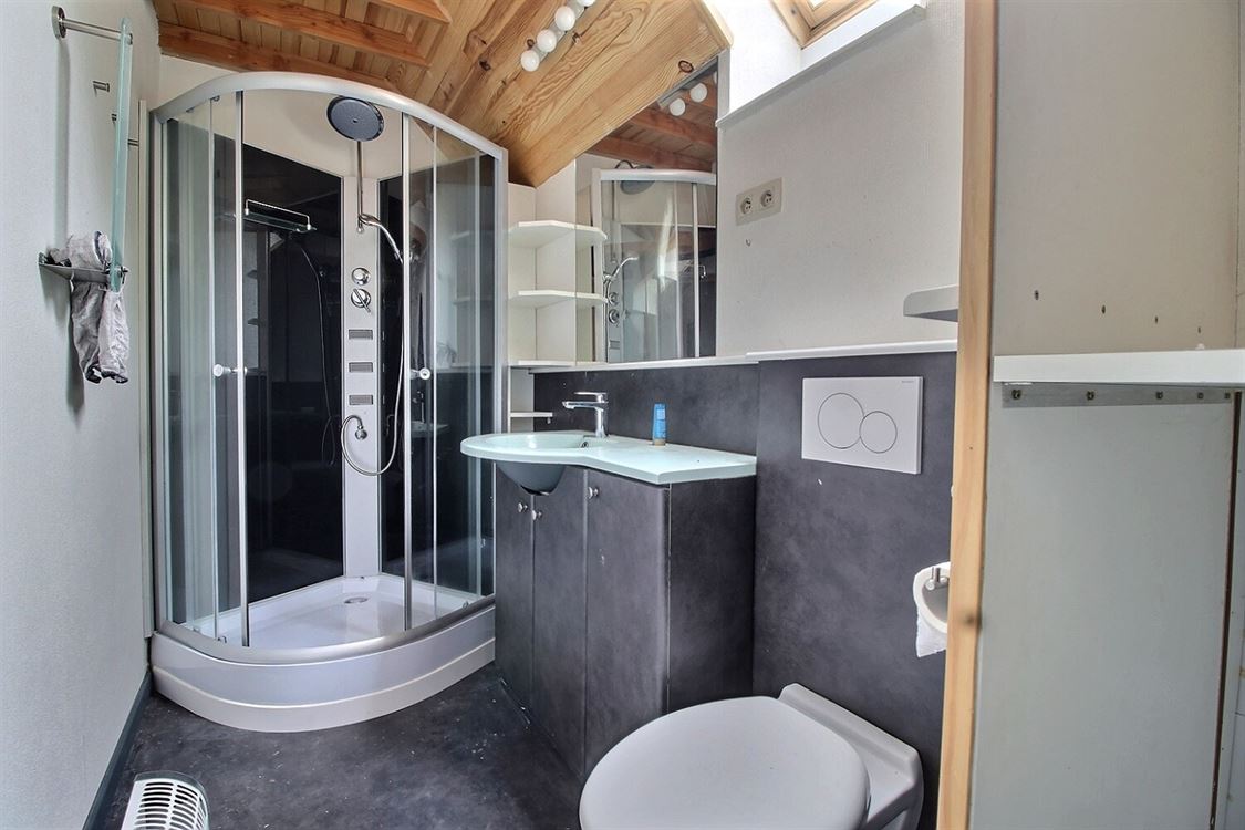 Studio à DAVE (0 chambre)