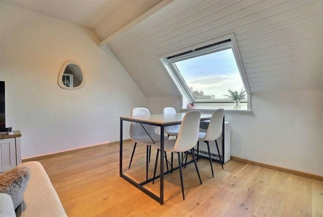 Appartement à JAMBES (1 chambre)