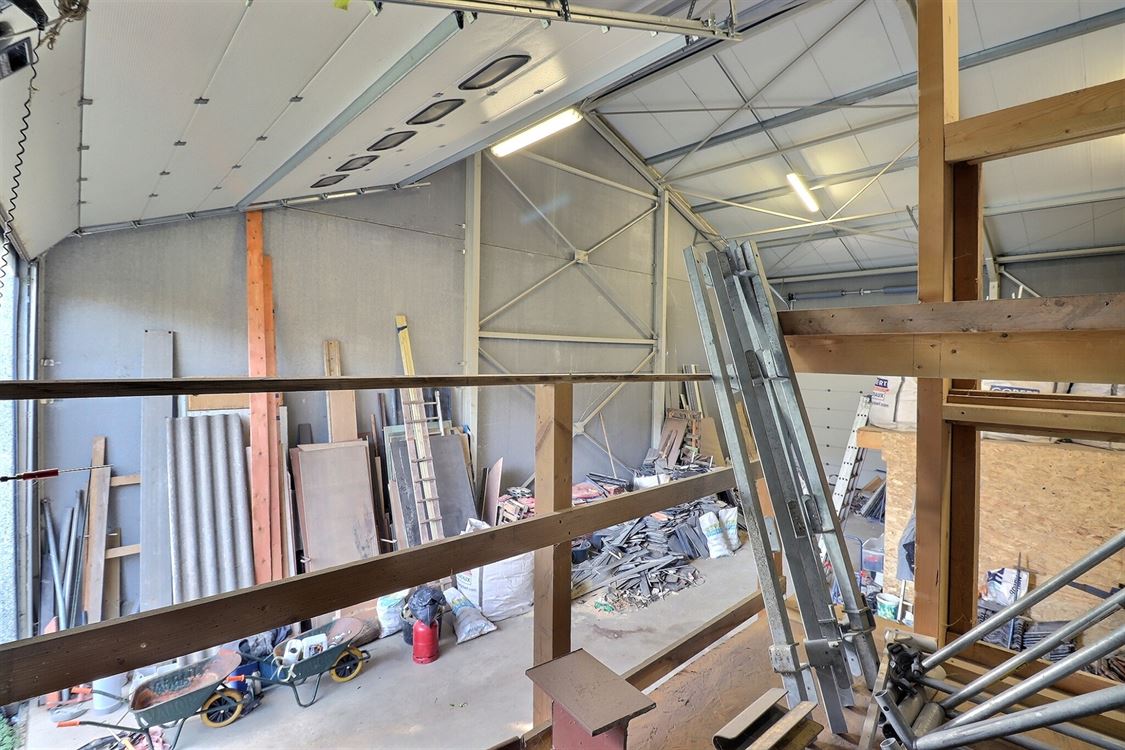 Immeuble de rapport à MARCHOVELETTE (0 chambre)