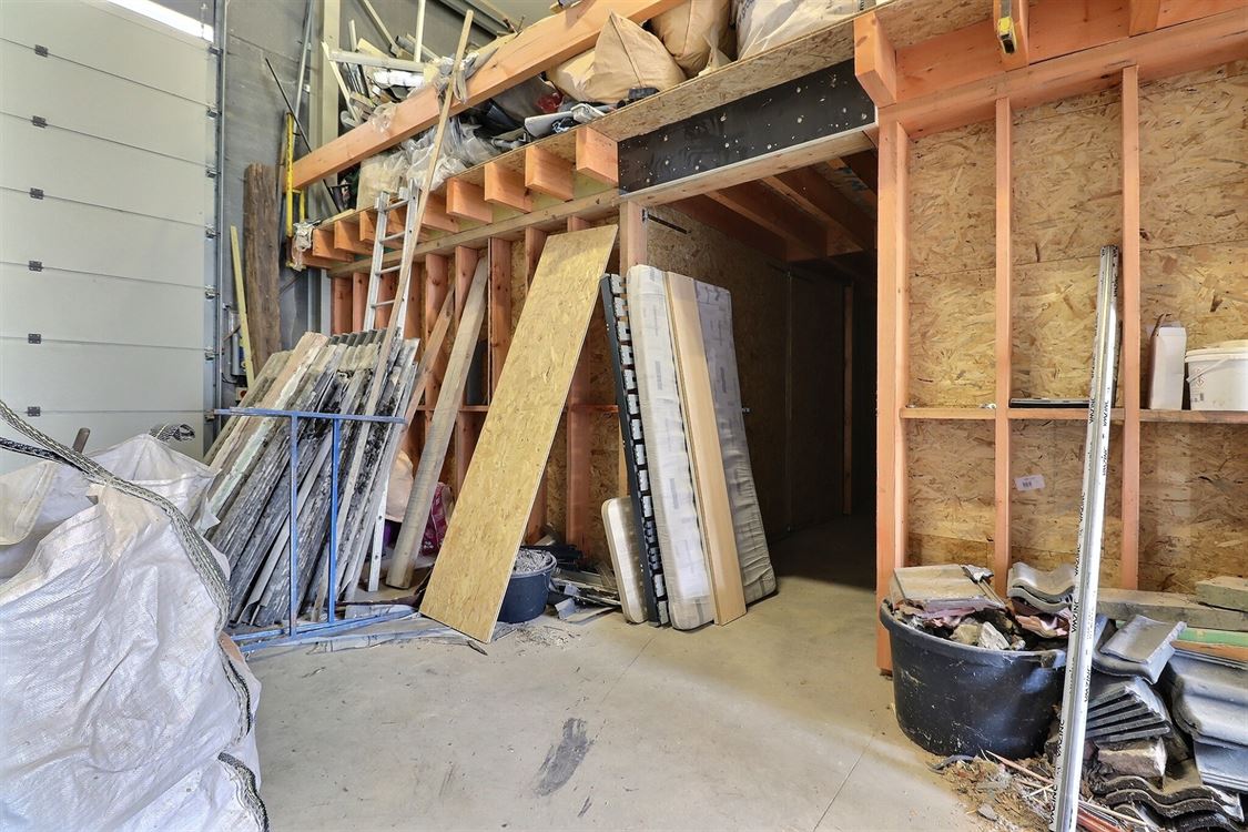 Immeuble de rapport à MARCHOVELETTE (0 chambre)