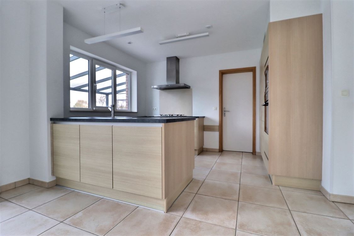 Villa/maison/ferme à ERPENT (3 chambres)