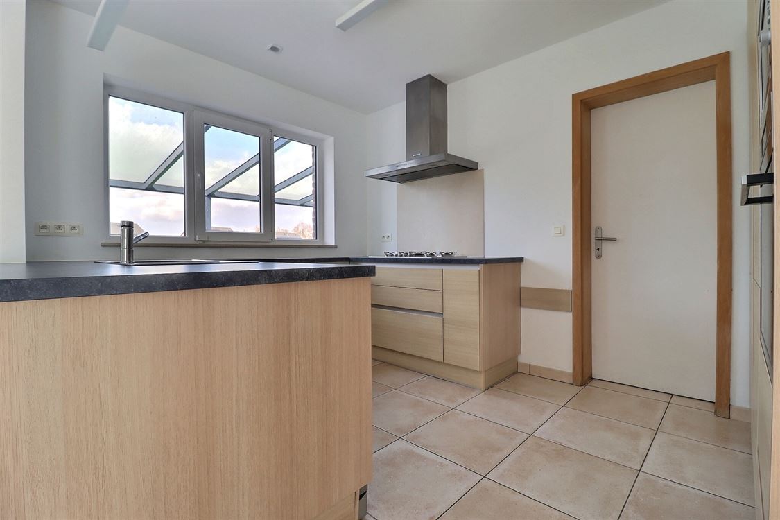 Villa/maison/ferme à ERPENT (3 chambres)