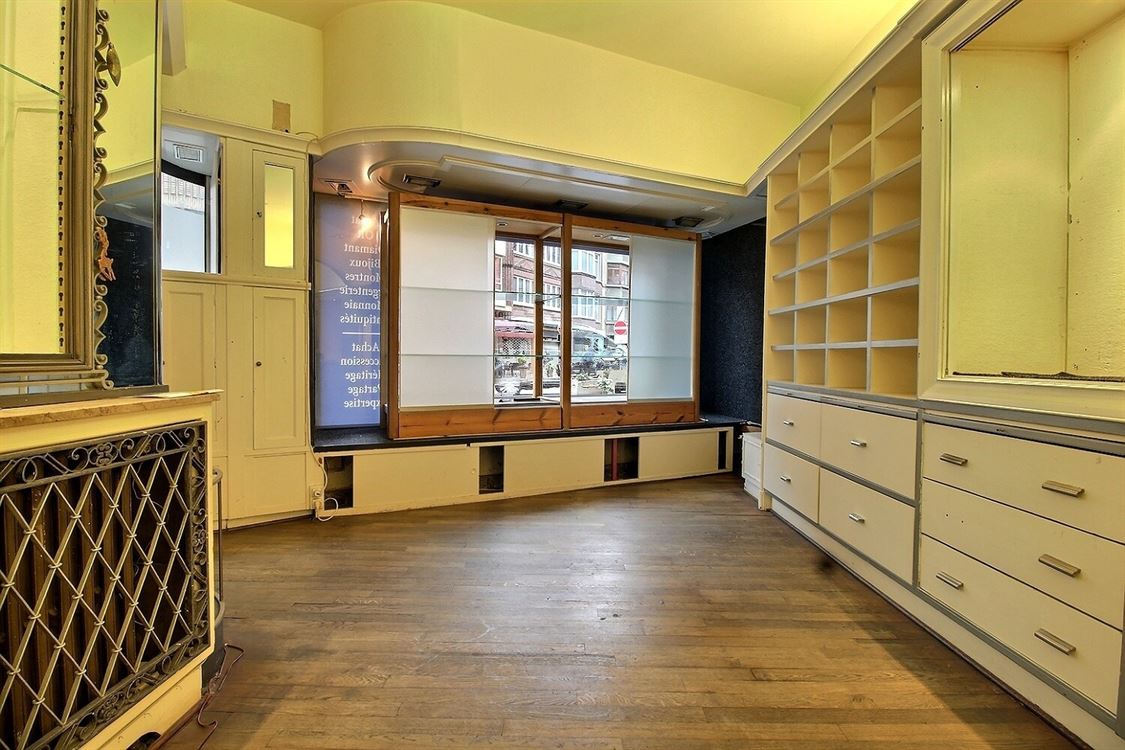 Local commercial à NAMUR (0 chambre)