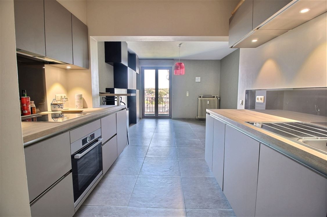 Appartement à JAMBES (3 chambres)