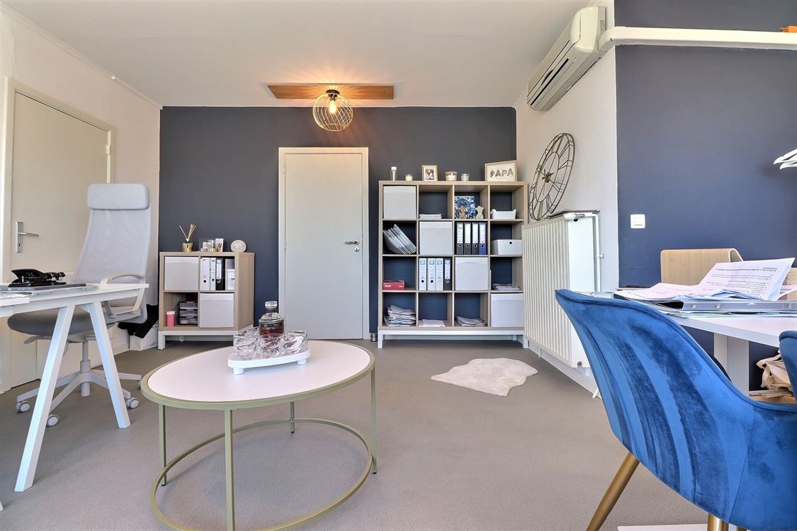 Local commercial à ERPENT (0 chambre)